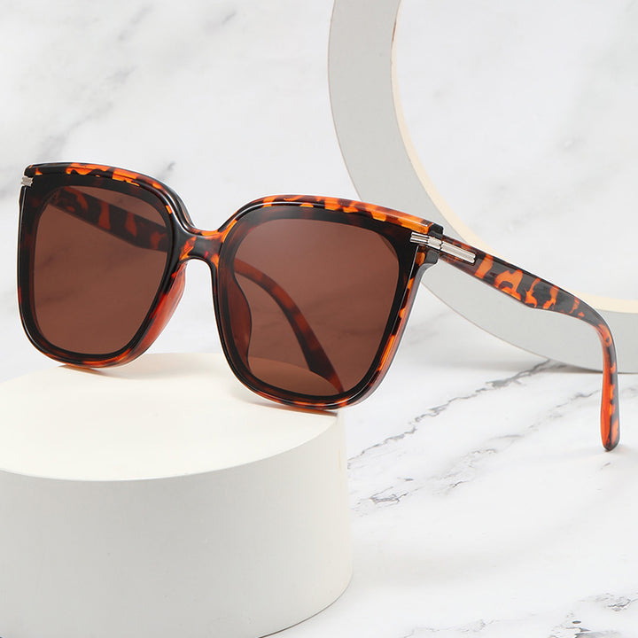 Women's Oversized Sunglasses with Fashionable Pattern Stornfield
