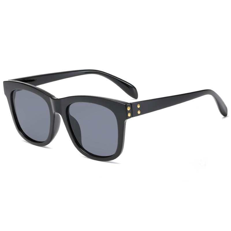 Ladies fashionable sunglasses in contemporary design Stornfield