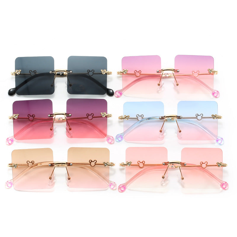 Women's square sunglasses with luxurious, high-quality frame Stornfield