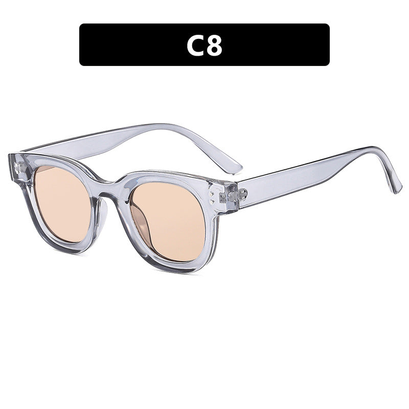 Ladies stylish sunglasses with distinctive design and polarized lenses Stornfield