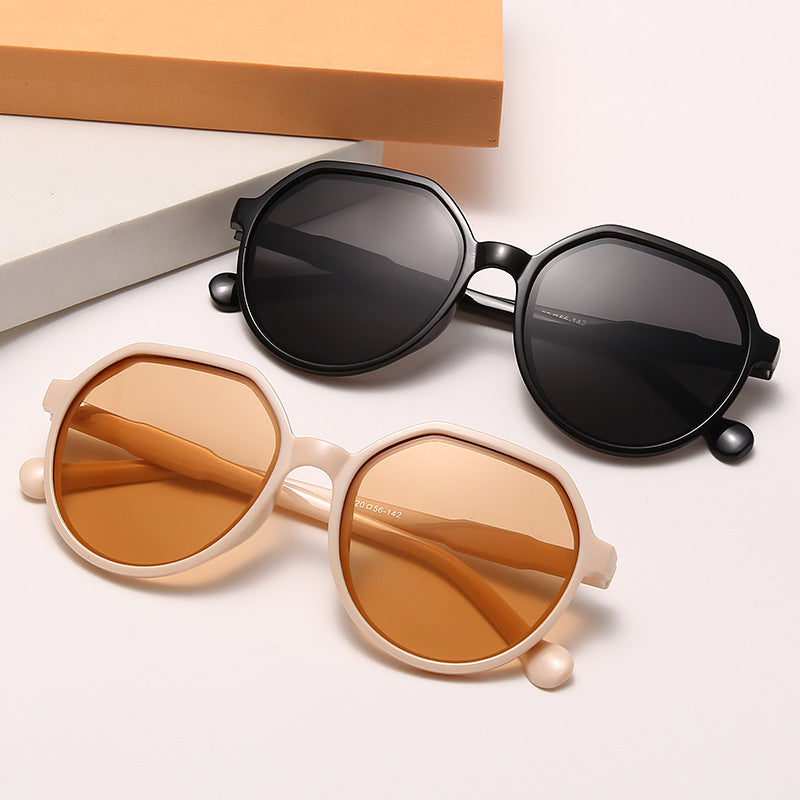 Women's fashionable sunglasses with distinctive octagonal design Stornfield