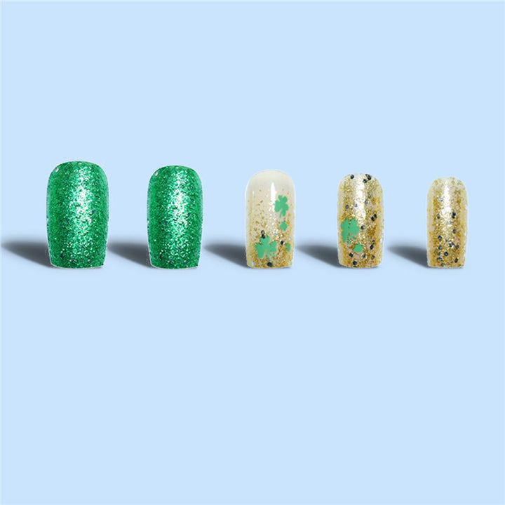 Glamorous Festive Press-On Nail Set Stornfield