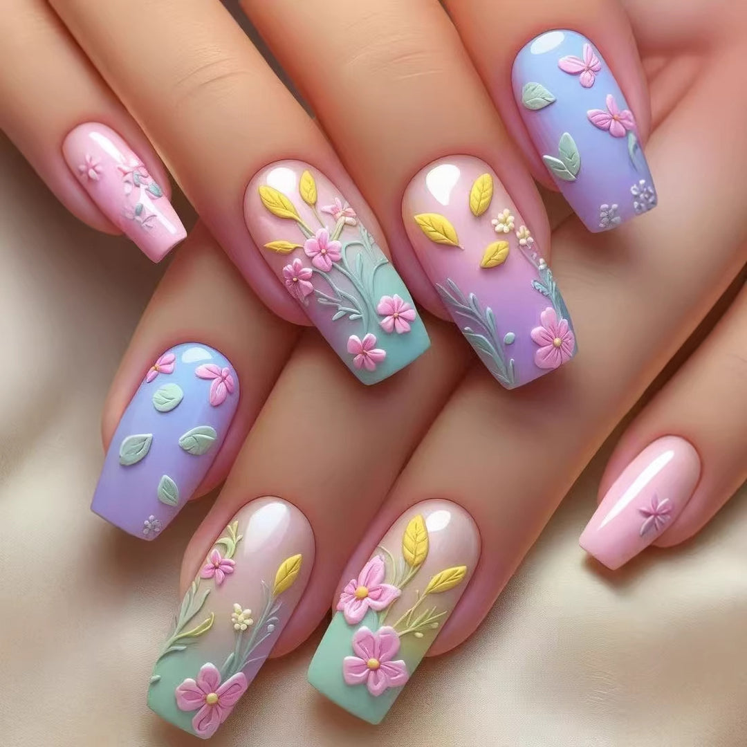Artificial Nail Set with Floral 3D Decorations Stornfield