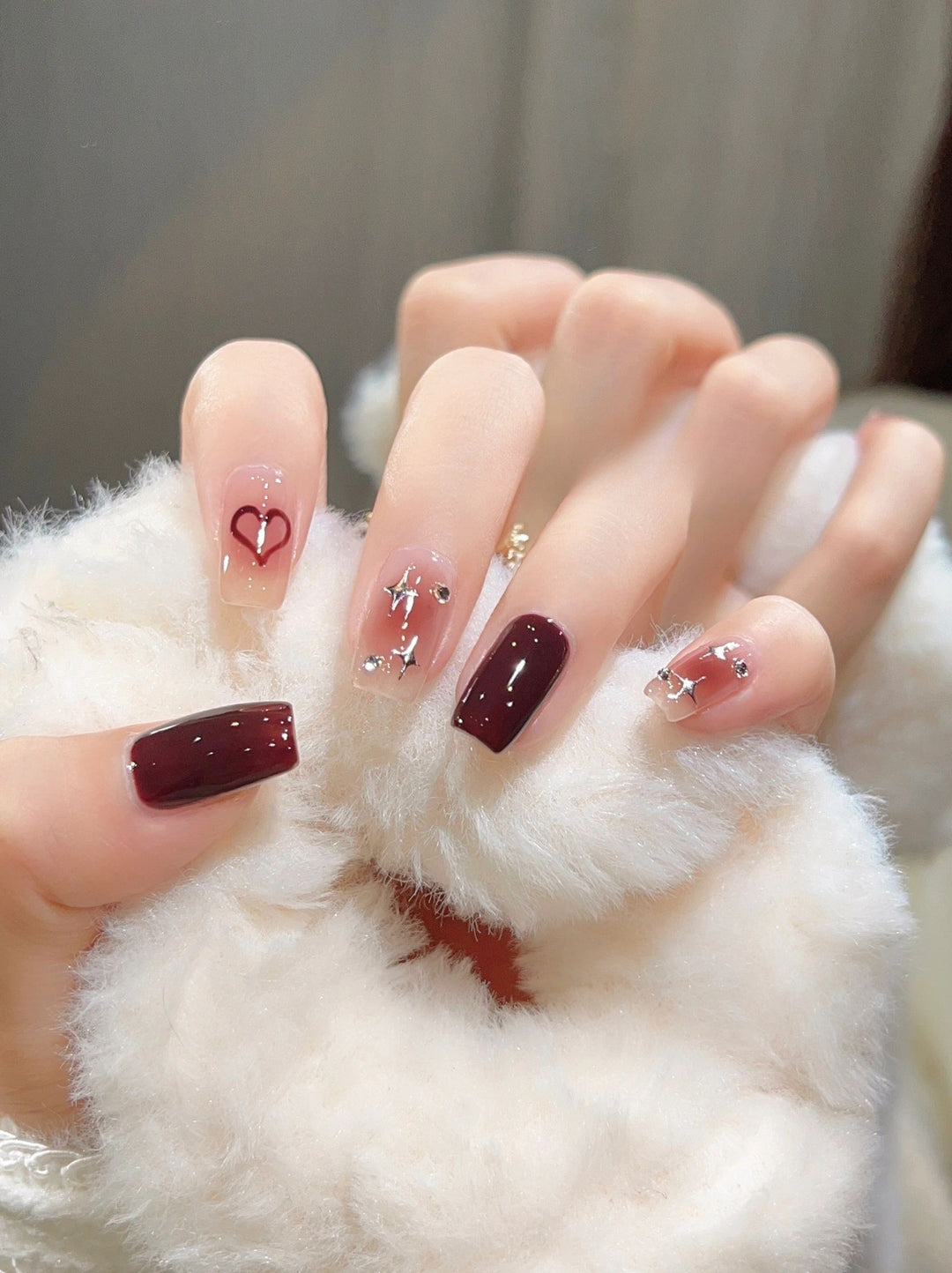 Premium Glitter Ombre Press-On Nail Set Stornfield