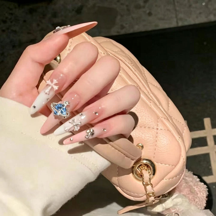 Artistic Floral-Embellished Press-On Nail Art Stornfield