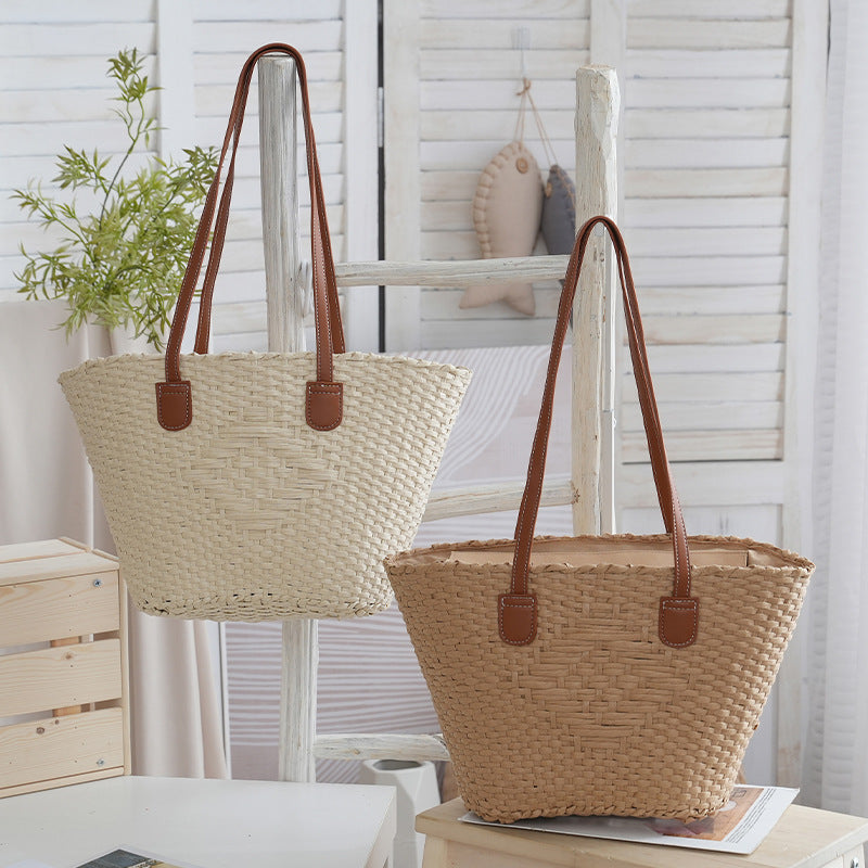 Elegant basket bag with high-quality leather handles Stornfield