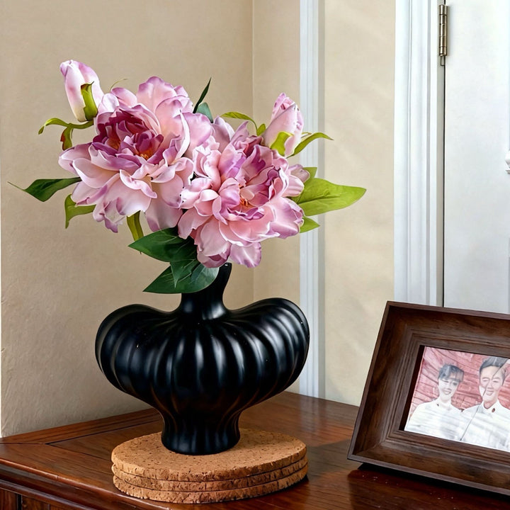 Elegant Modern Decorative Flower Vase