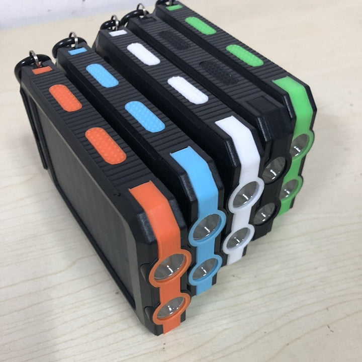 Solar-powered power bank with dual USB connection Stornfield