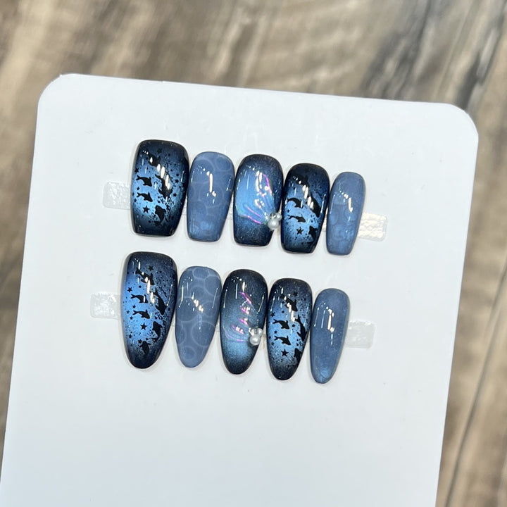 Artistic Press-On Nail Set with Starry Night Design Stornfield
