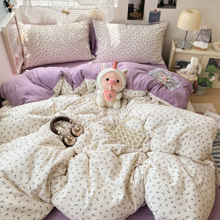 Floral Patterned Comforter Set