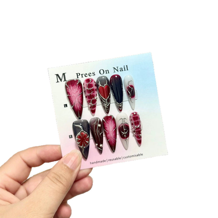Customizable Decorative Press-On Nail Set