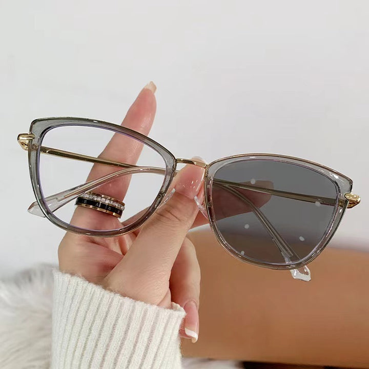 Women's fashionable Cat-Eye sunglasses with UV protection and ergonomic design Stornfield