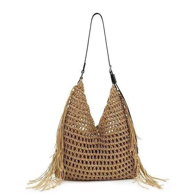 Macrame Hobo Bag with Fringes and Robust Design Stornfield