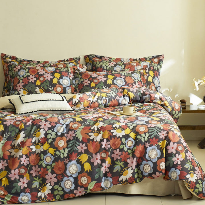Children's duvet cover set made of cotton satin with watercolor forest animal illustrations and reversible function