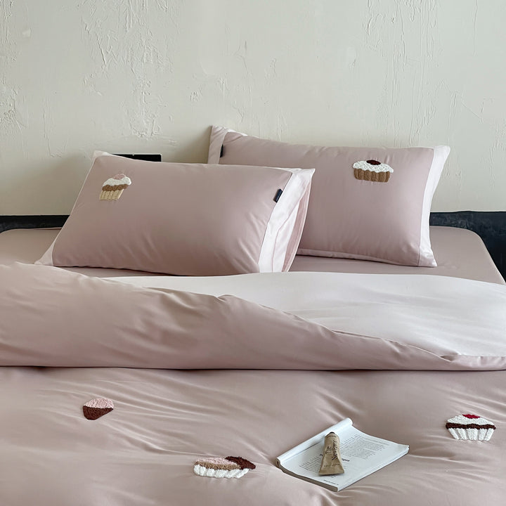 Embroidered Cupcake Cotton Sateen Duvet Cover Set with Appliqué Details