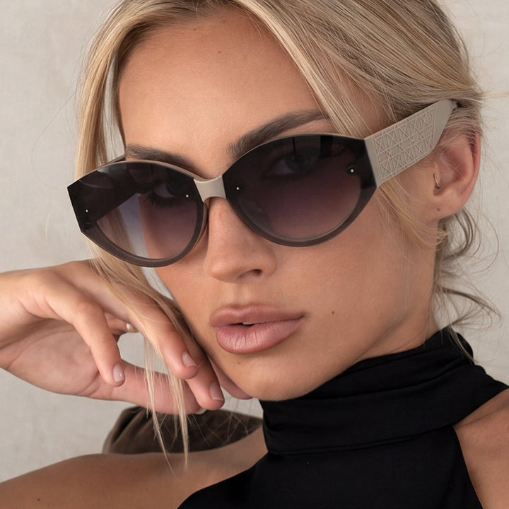 Ladies extravagant Cat-Eye sunglasses with textured frame Stornfield