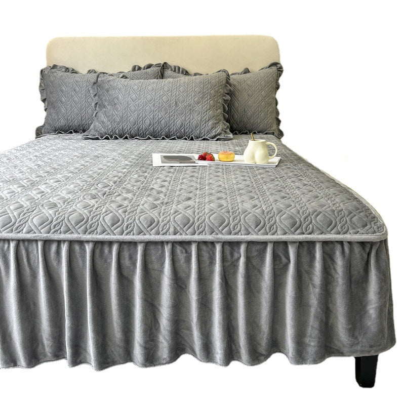 Textured Ruffled Bedspread