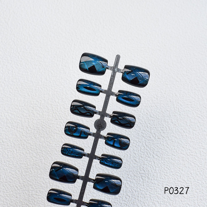 Artistic Press-On Nail Tips Stornfield