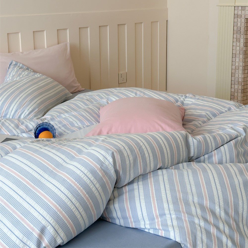 Noble bed linen set made of cotton percale with fine pinstripe structure and hotel closure