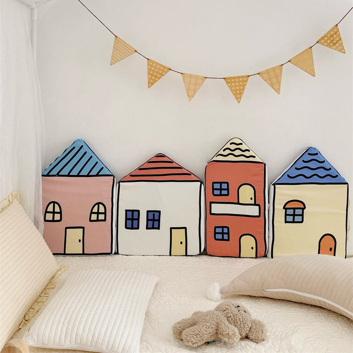 House-shaped seat and back cushions made of plush with checkered pattern