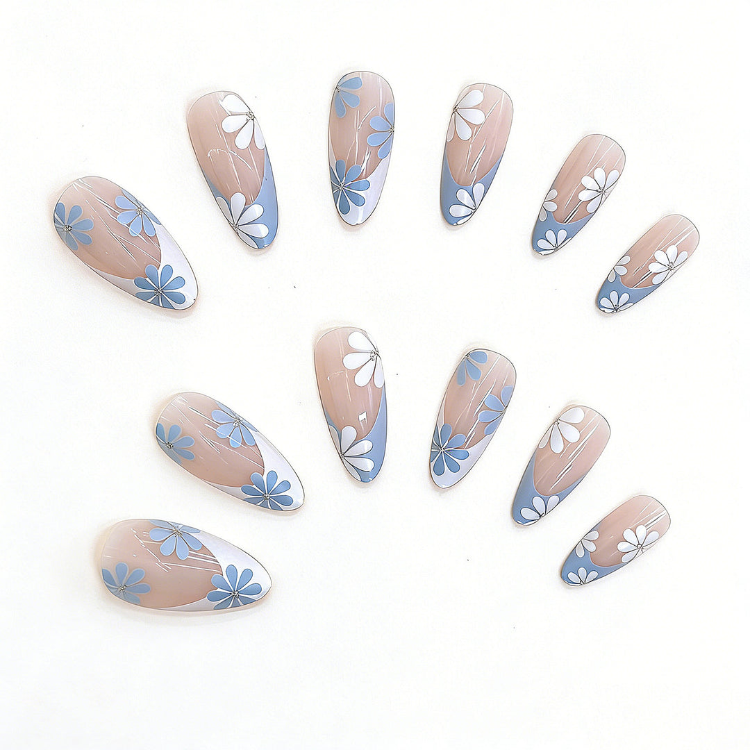 Floral Design Press-On Nail Set Stornfield