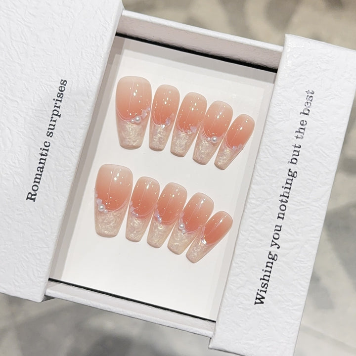Artificial Nails in Romantic Ombre Design Stornfield