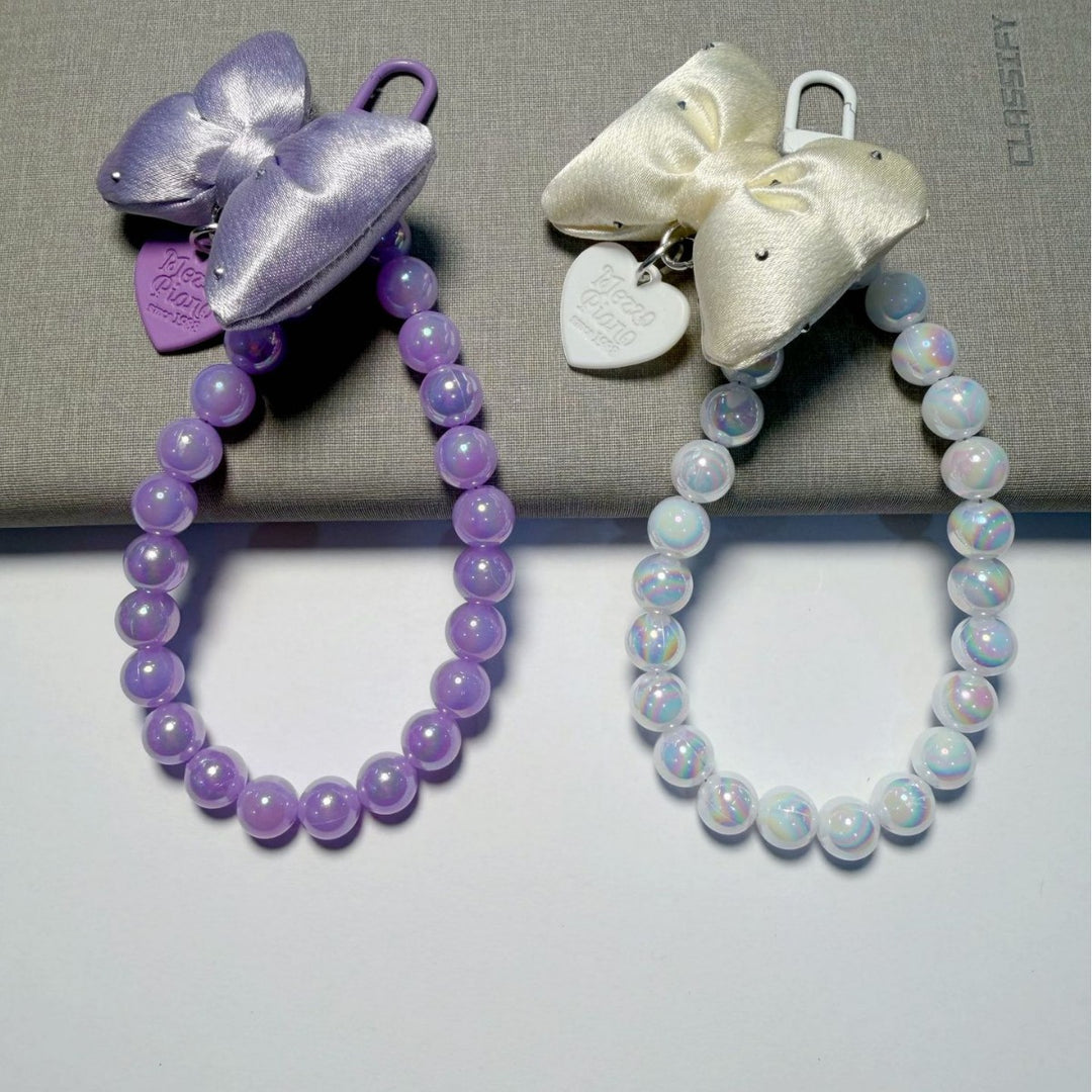Stylish Beaded Keychain with Bow Stornfield