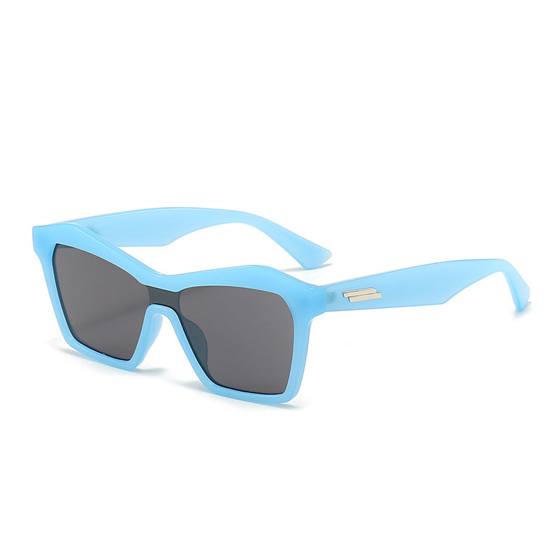 Women's Fashion Sunglasses in Modern Geometric Design Stornfield