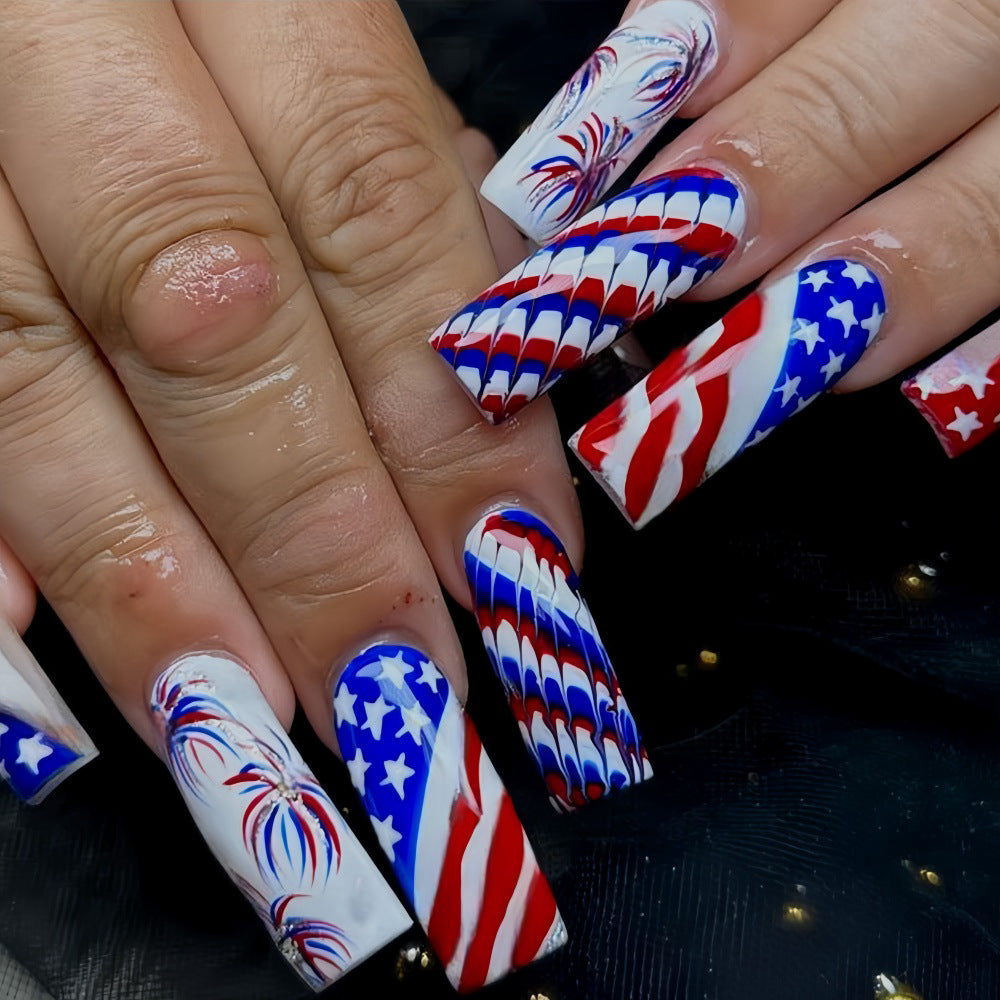 Artificial nails with patriotic patterns Stornfield