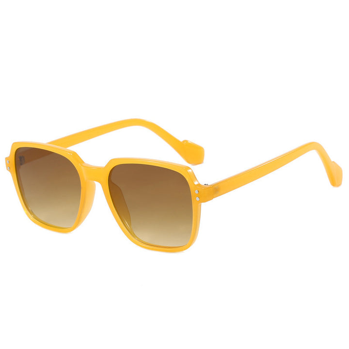 Women's fashion sunglasses with bold, rectangular lenses Stornfield