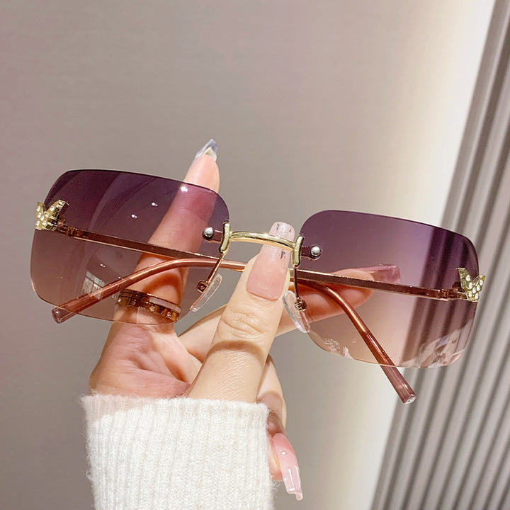 Women elegant oversized sunglasses with woven golden frame Stornfield