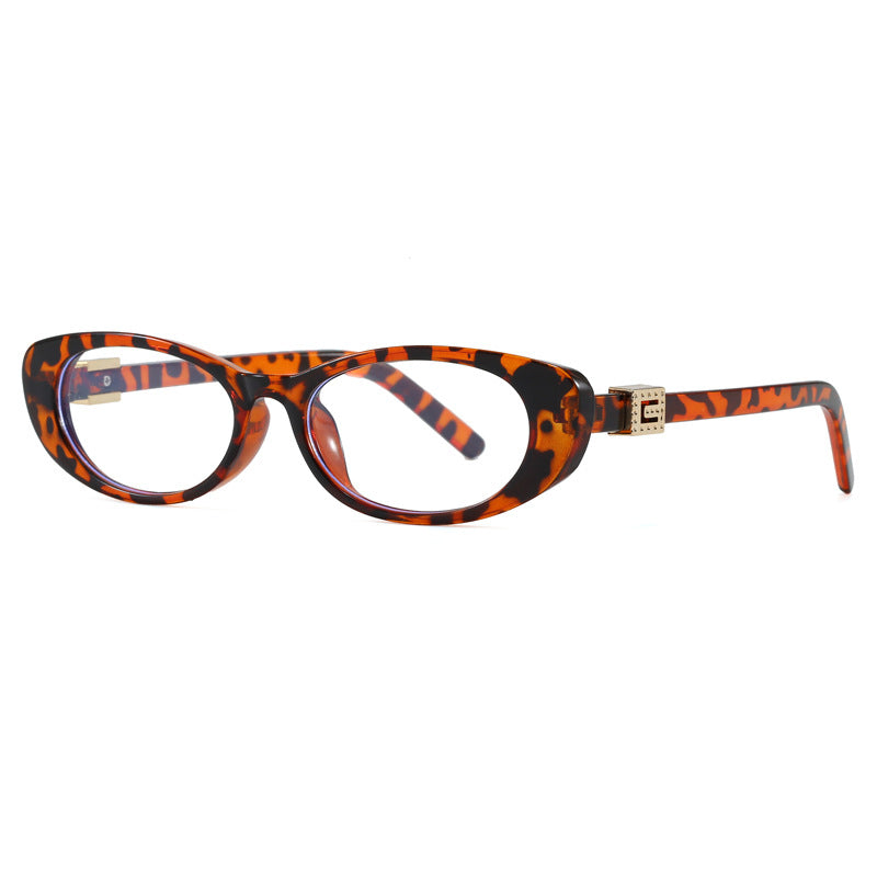 Women Cat-Eye Sunglasses with Stylish Frame and Luxurious Accents Stornfield