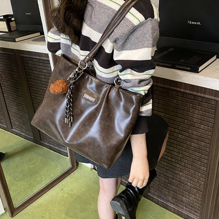 Modern Elegant Handbag Stornfield