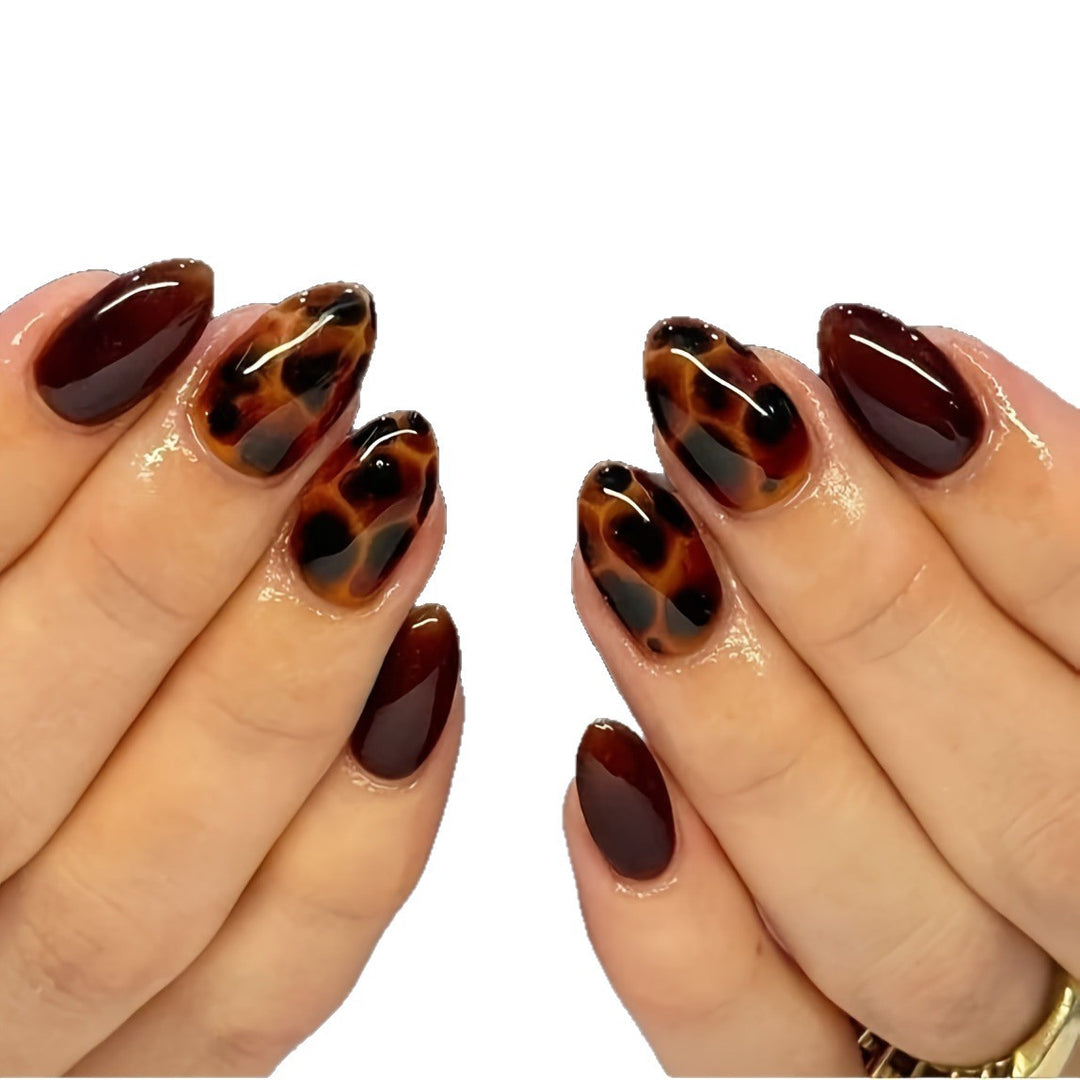 Glossy Natural Look Illusion Nail Set Stornfield