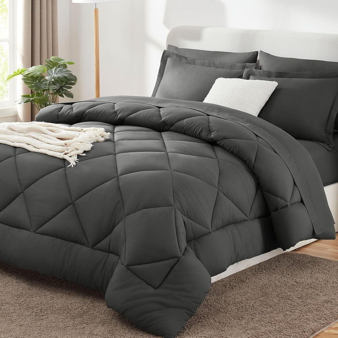 Luxurious Quilted Comforter Set Stornfield