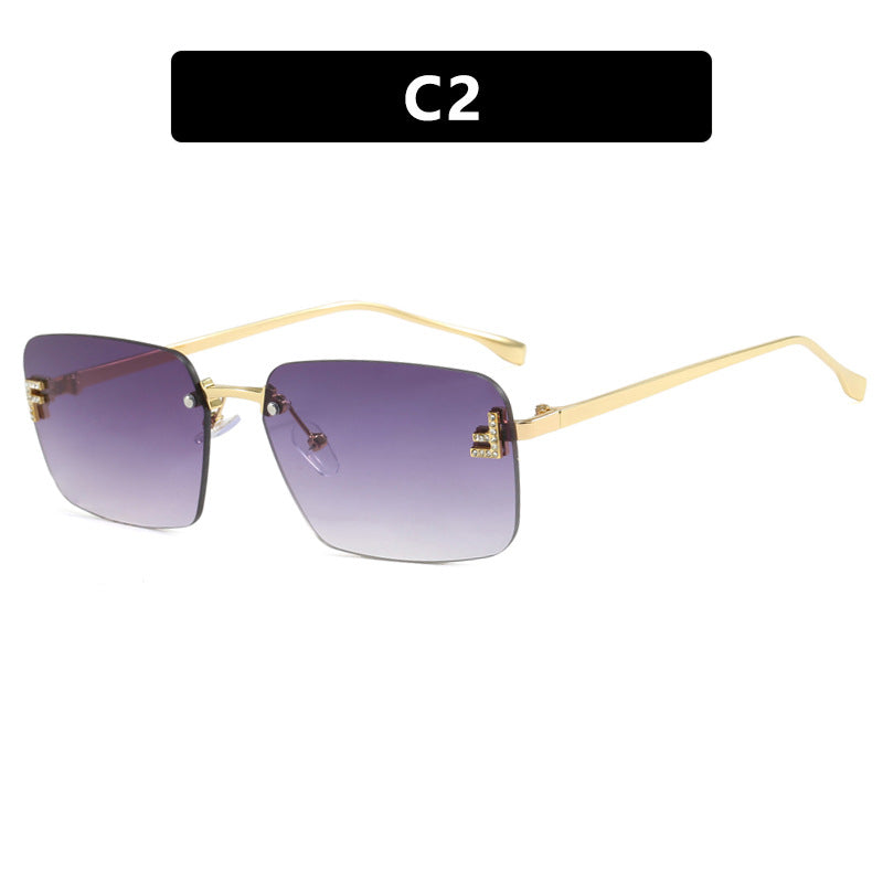 Ladies square sunglasses with elegant golden frame and stylish lenses Stornfield