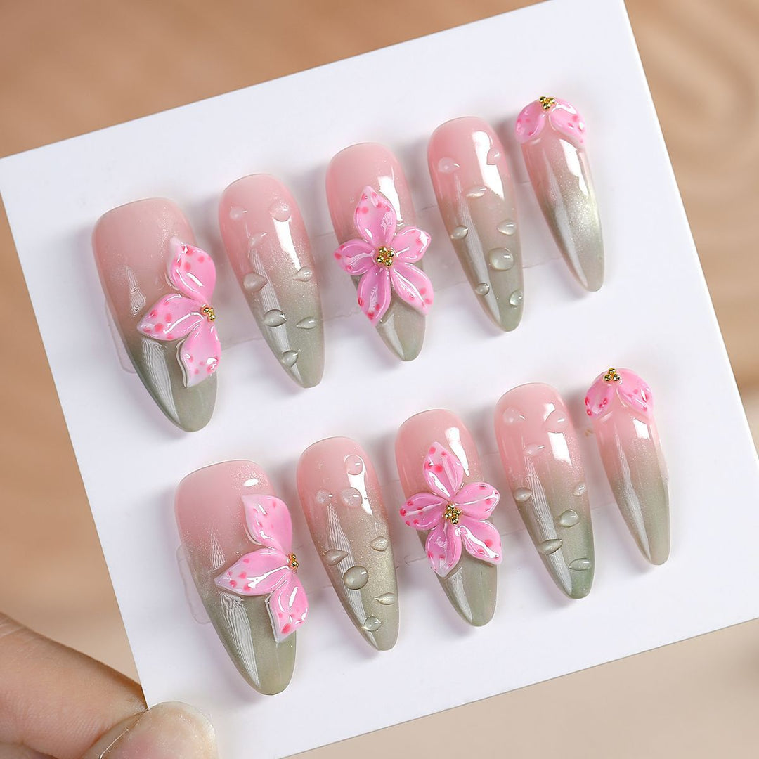 Artistic Floral Short Press-On Nails Stornfield