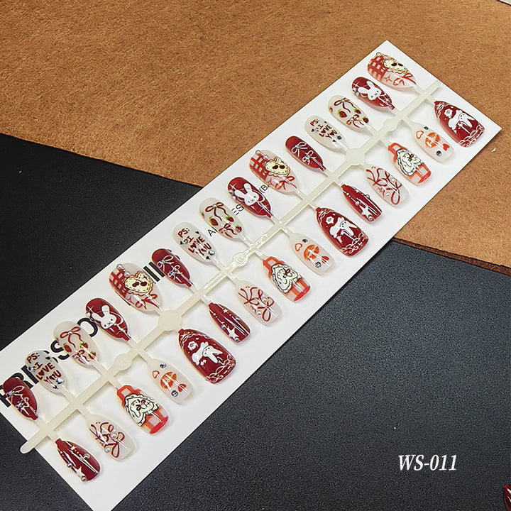 Artificial nails with romantic love motifs Stornfield