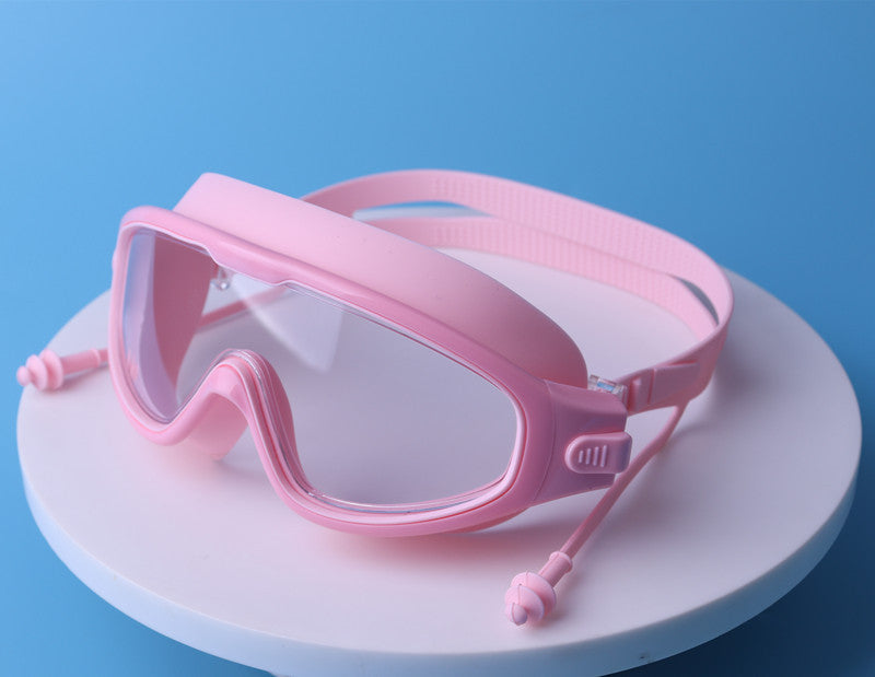 Snorkel mask with comprehensive field of view and comfortable silicone details Stornfield