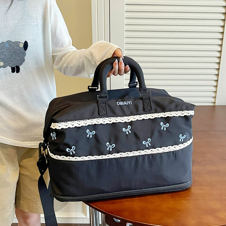 Fashionable Multi-Pocket Travel Duffle Stornfield