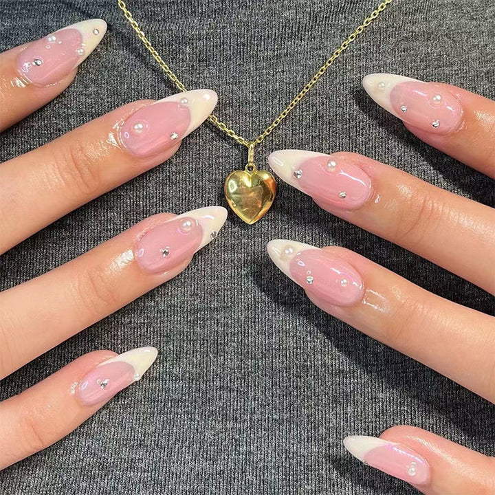 Artificial nail set with luxurious 3D accents and glitter embellishments Stornfield