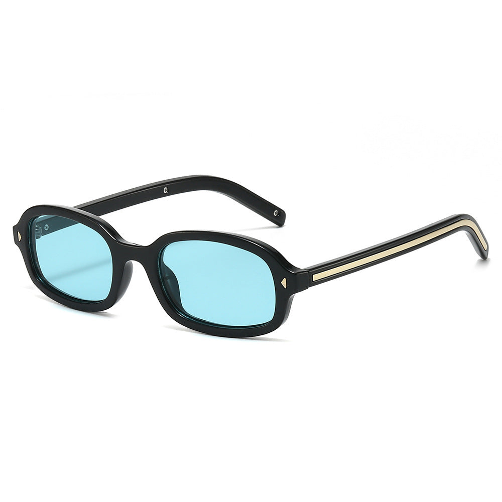 Retro-Inspired Rectangular Sunglasses Stornfield