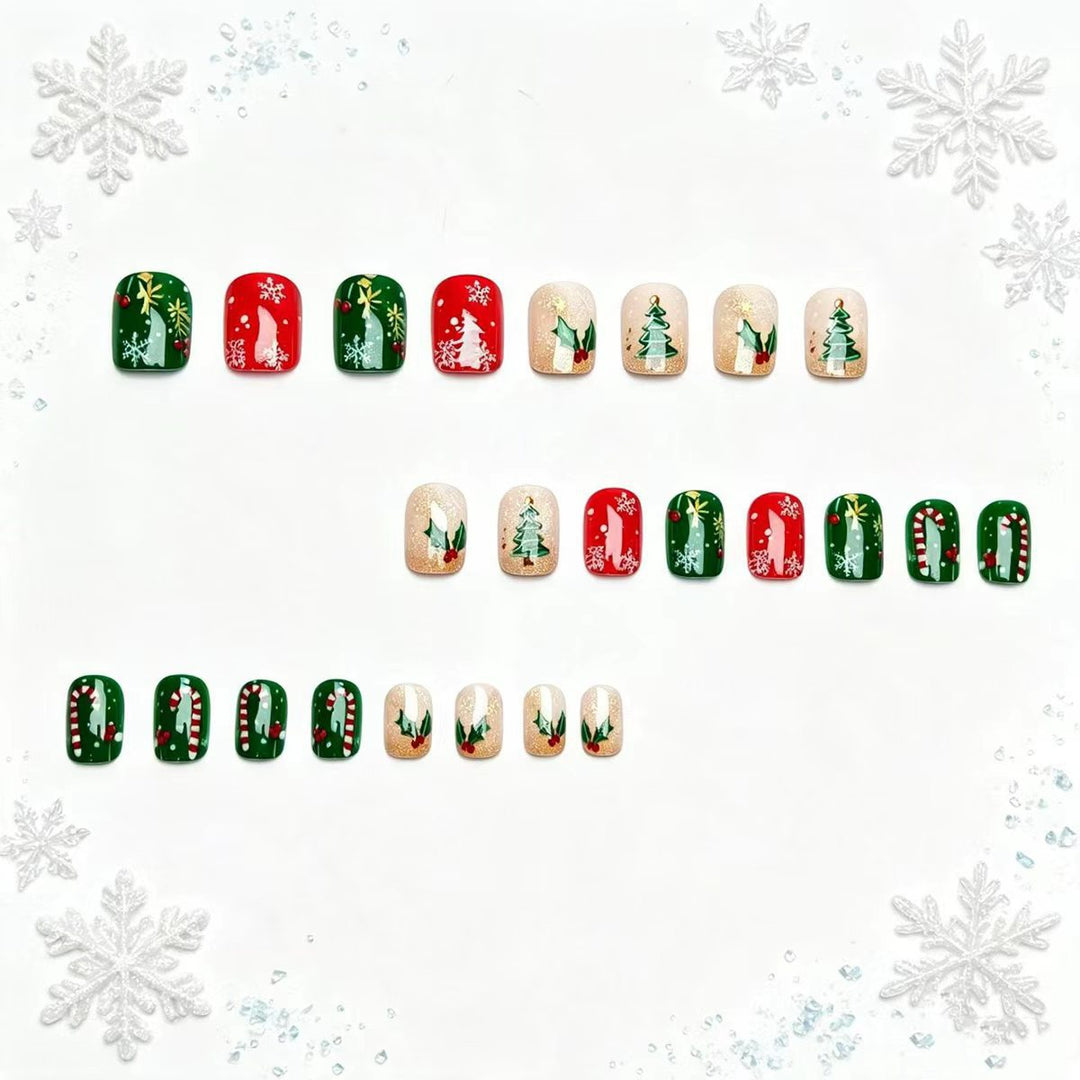 Artificial nails in festive Christmas design Stornfield