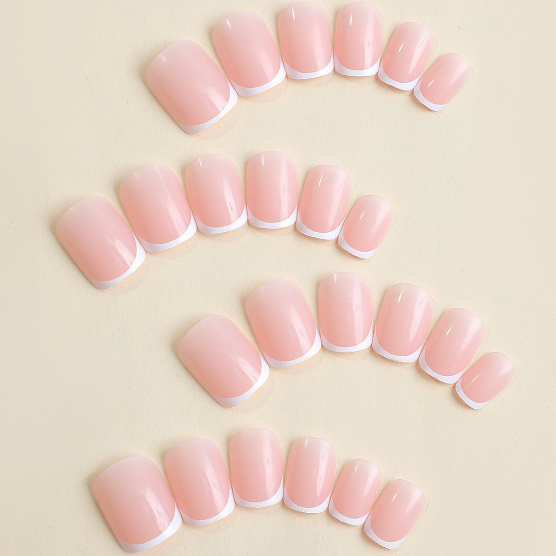 Luxury artificial nail set with sparkling crystal decorations Stornfield