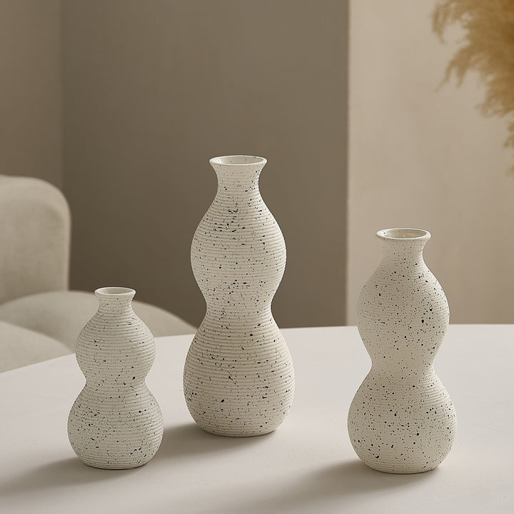 Elegant and Artistic Ceramic Vase Stornfield