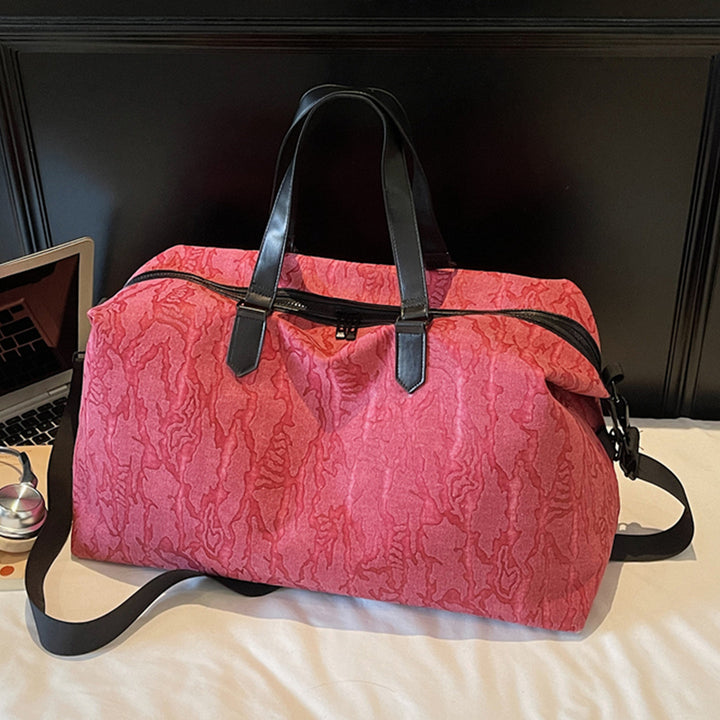 Sporty travel bag with innovative design Stornfield