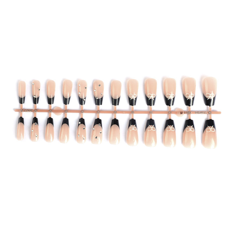 Press-On Nail Set Stornfield