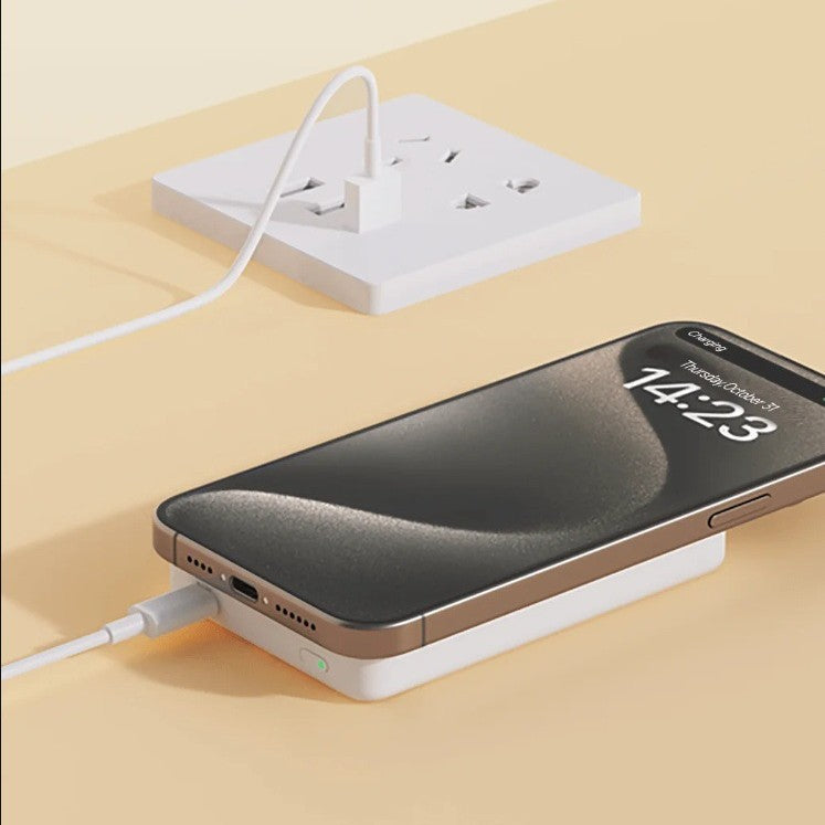 Slim Magnetic wireless portable power bank with USB-C PD pass-through Stornfield