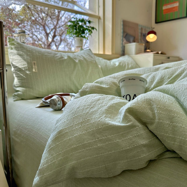 Elegant Textured Bedding Set