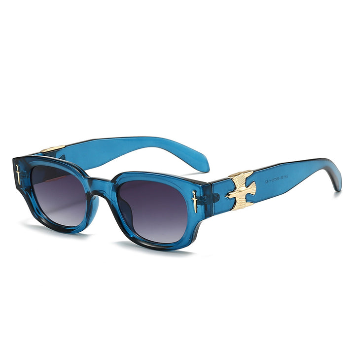Women's fashionable sunglasses in exclusive tortoiseshell design with elegant metallic accents Stornfield